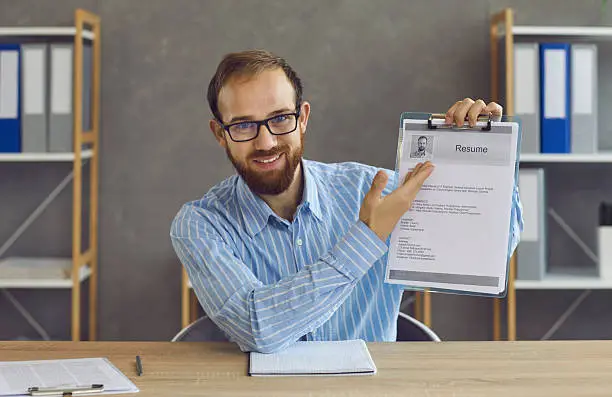 The Ultimate Guide to the ATS Resume Format (2024)